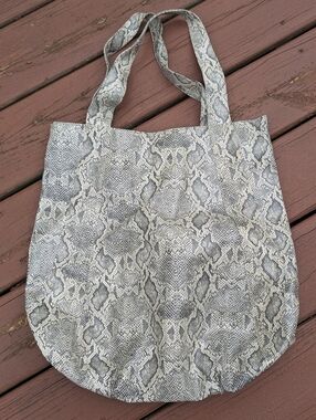 Snake Print Tote Bag in Gray and Cream - Stylish Everyday Carry